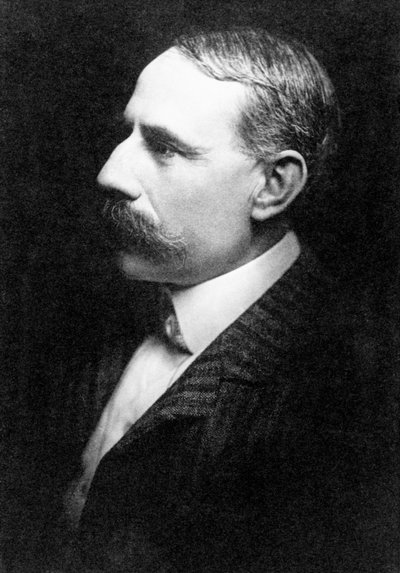 Sir Edward Elgar (1857-1934) door Unbekannt Unbekannt